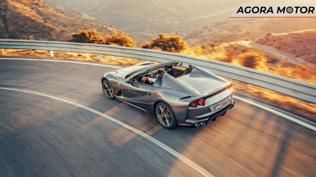 812 GTS 2024 em movimento