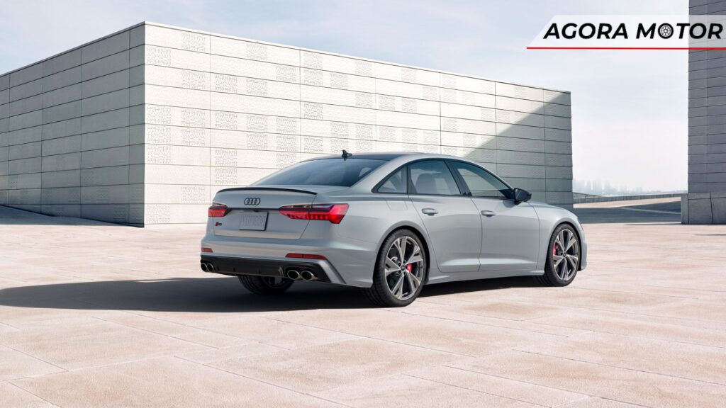 Traseira do Audi A6.