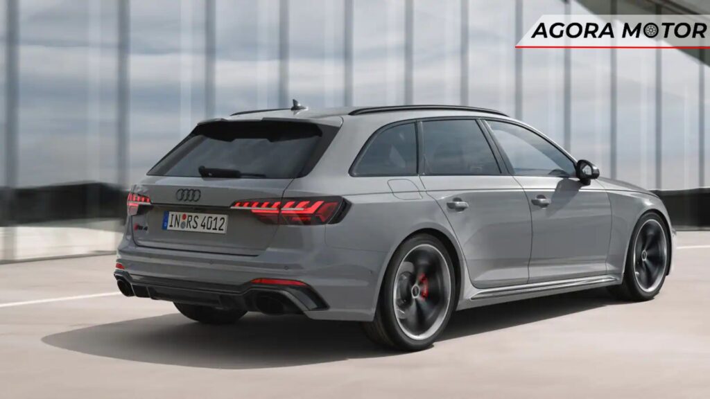 Traseira do RS4.