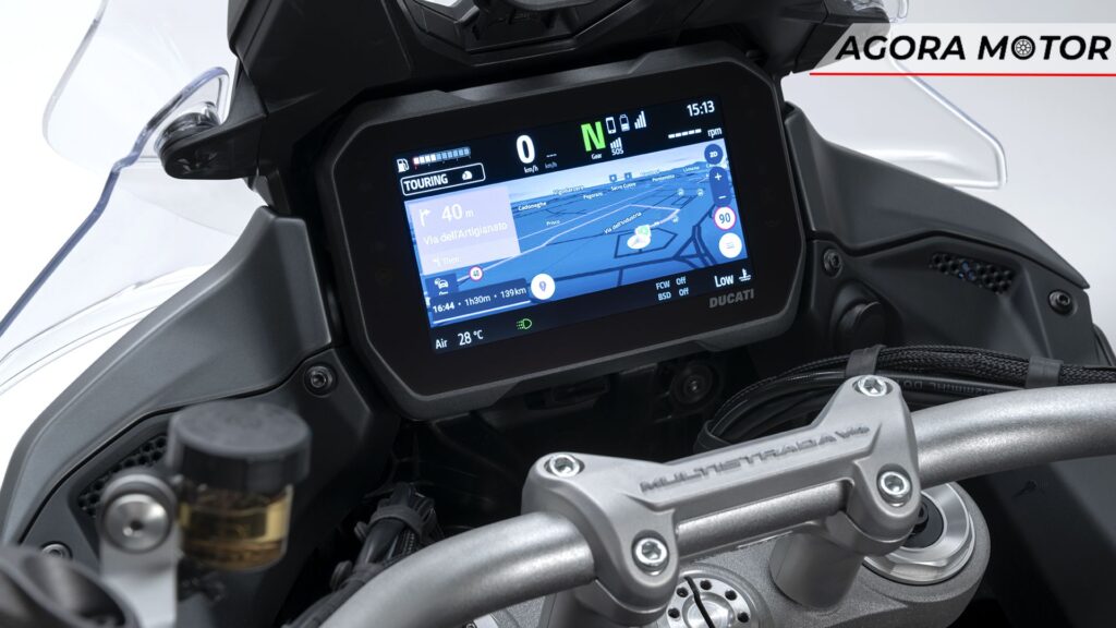 Painel da Multistrada V4 S 2024.