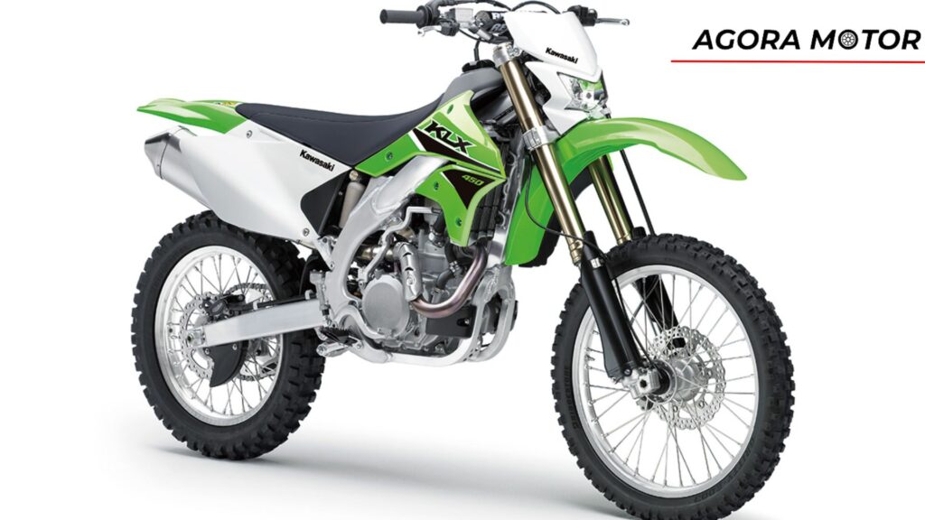 Moto em diagonal.