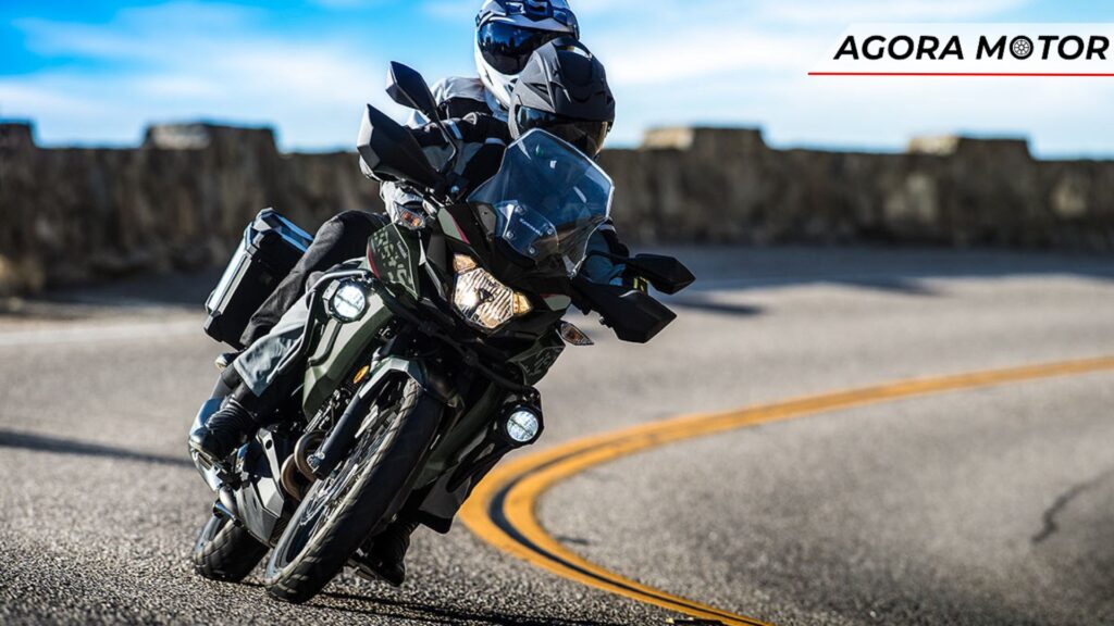 Versys-X 300 2024.