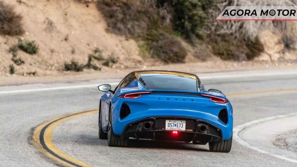 Lotus atrasa entrega de modelo com motor de quatro cilindros para os EUA