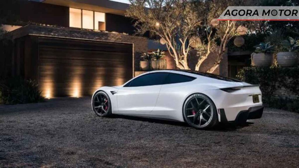 O Tesla Roadster tem tração nas quatro rodas