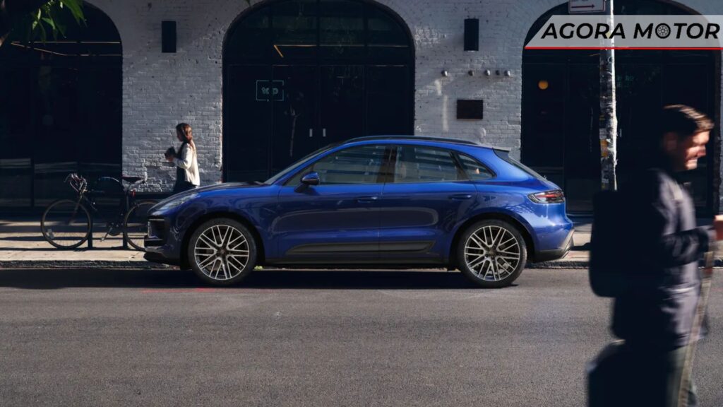 Lateral do Porsche Macan 2024.