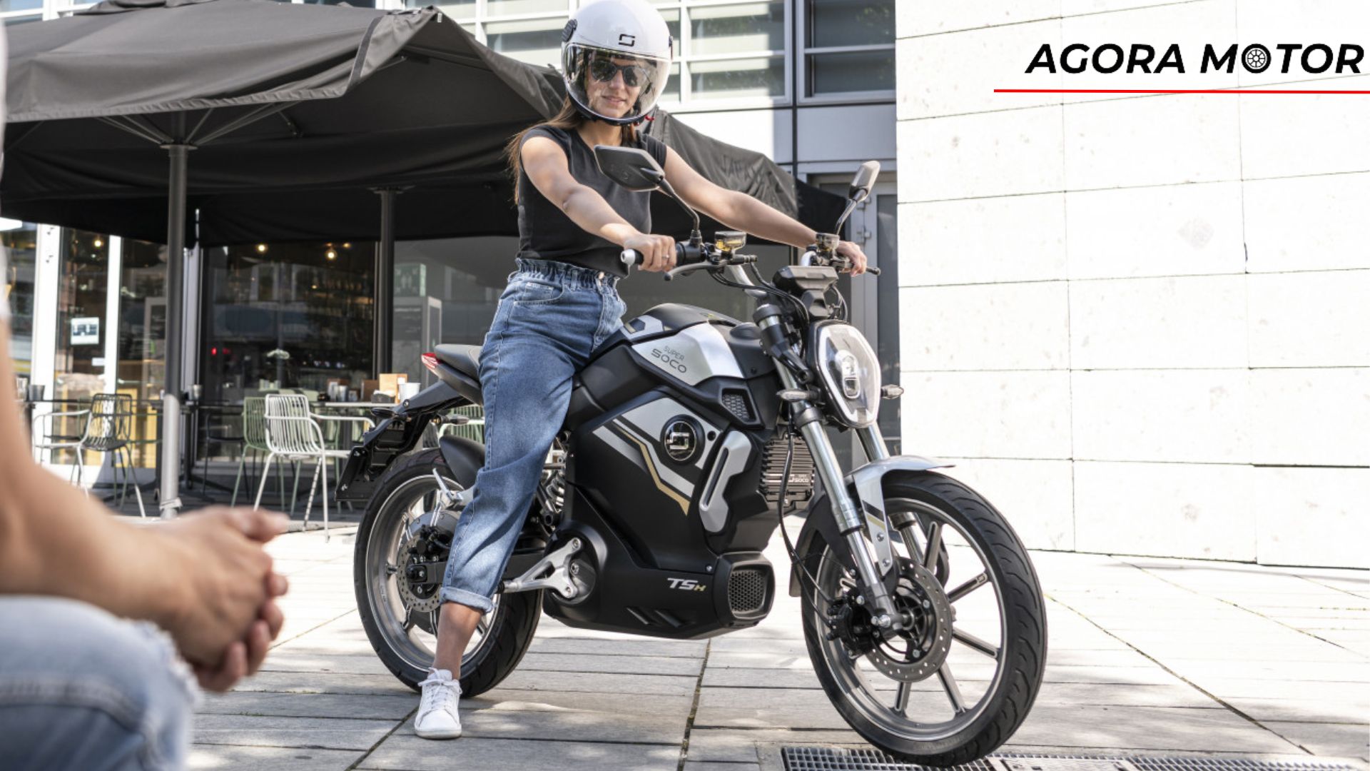 Uma bela Super Soco TSX 2024.