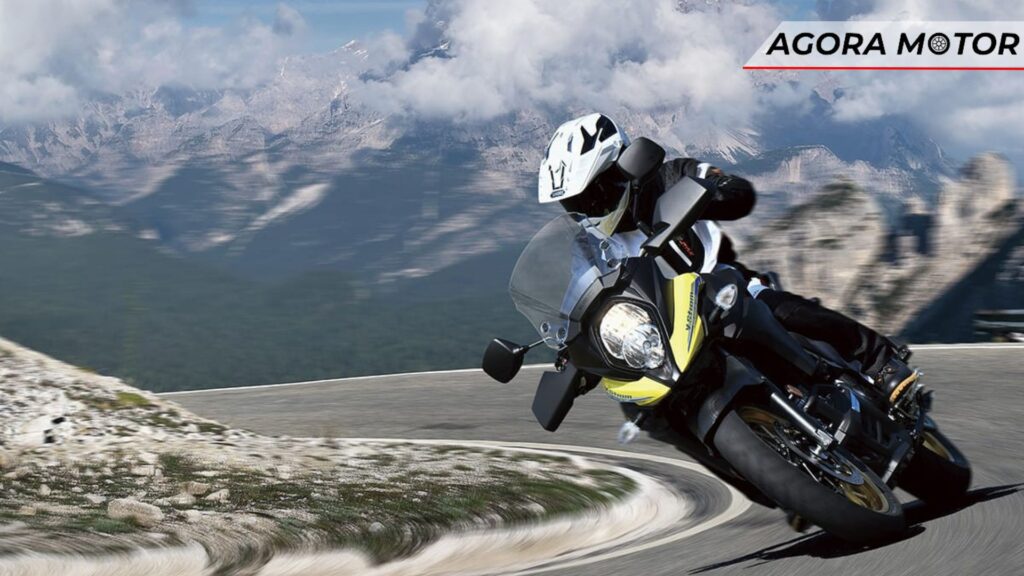 V-Strom 650 na curva.