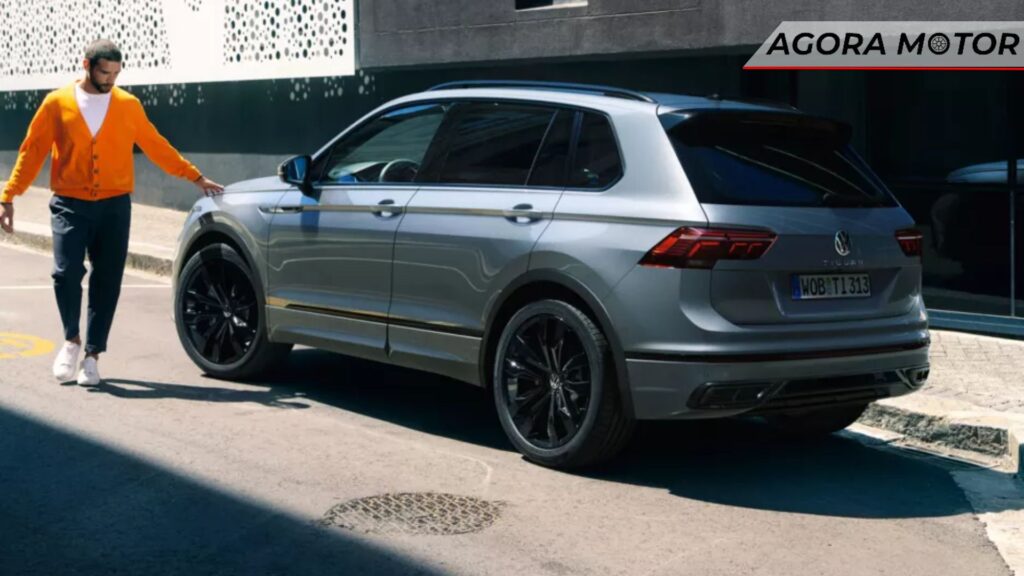 Traseira do VW Tiguan.
