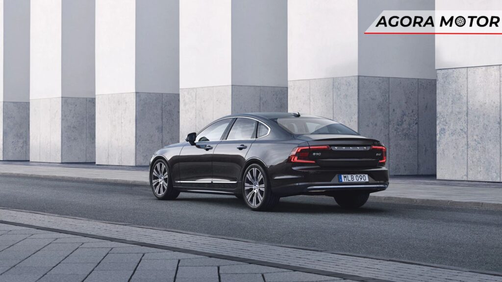 Lateral do S90.