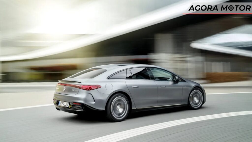 EQS 2024 em movimento