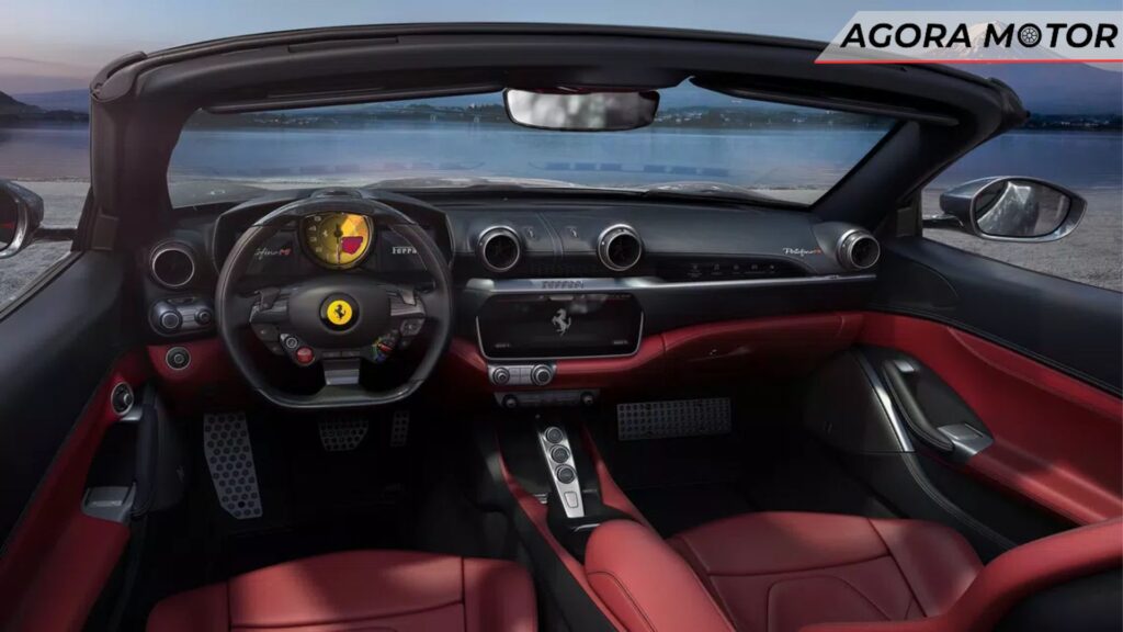 Interior de uma Portofino 2024