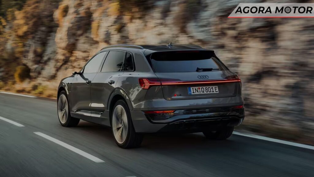 Q8 E-Tron 2024 EM MOVIMENTO