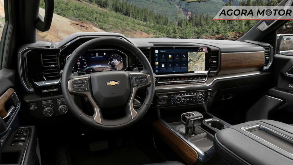 Painel da Chevrolet Silverado 2024.