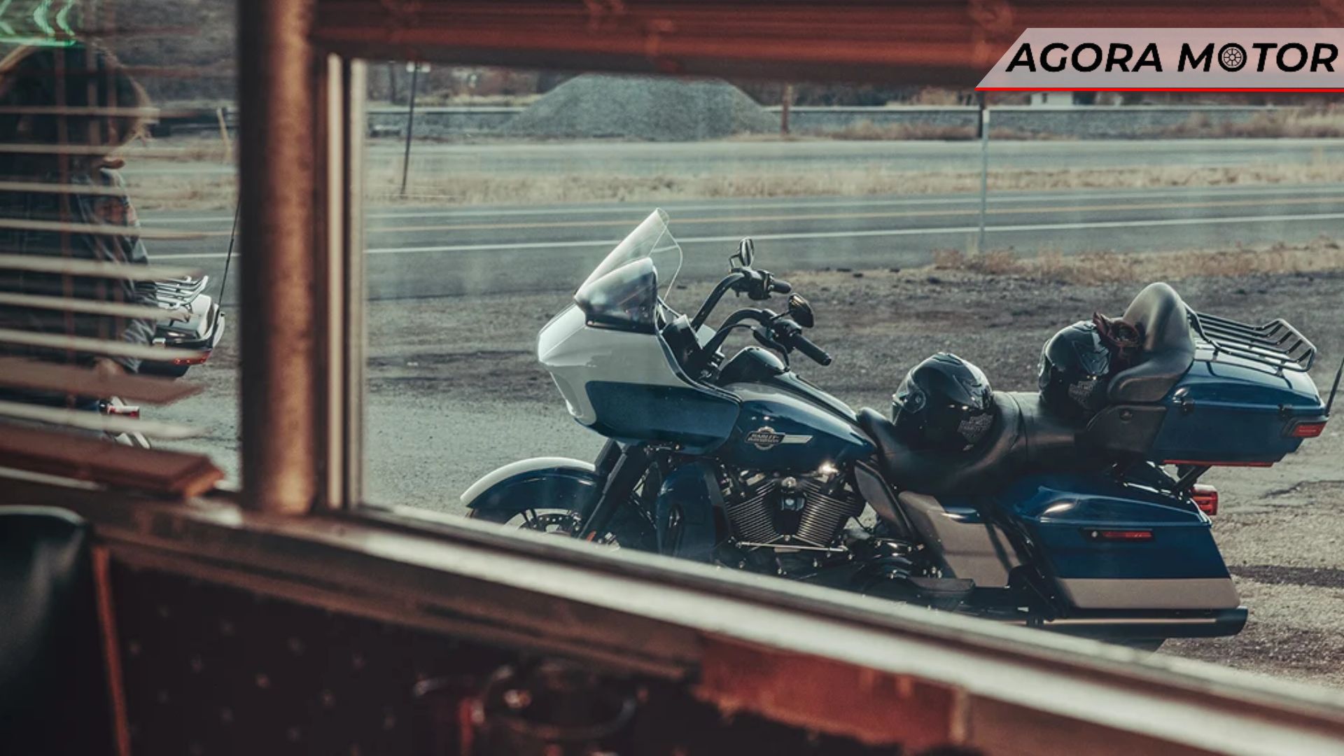 Lateral da H-D Road Glide 2024.