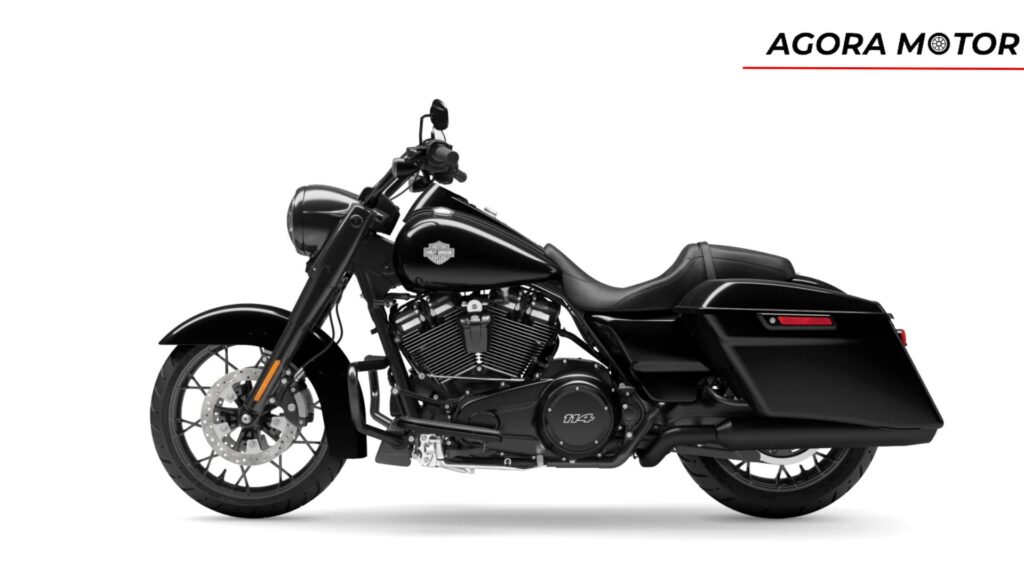 Road King na cor preta.