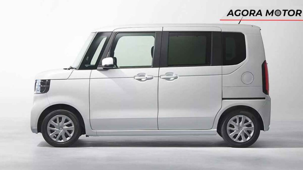 Honda N-Box 2024 estreia no Japão com estilo e praticidade aprimorados!