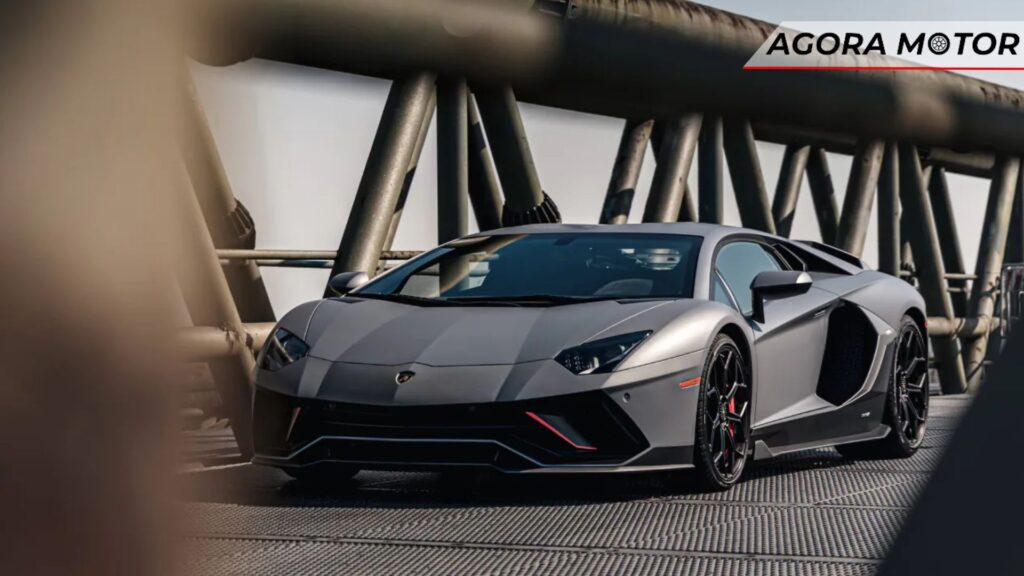 Design da Aventador.