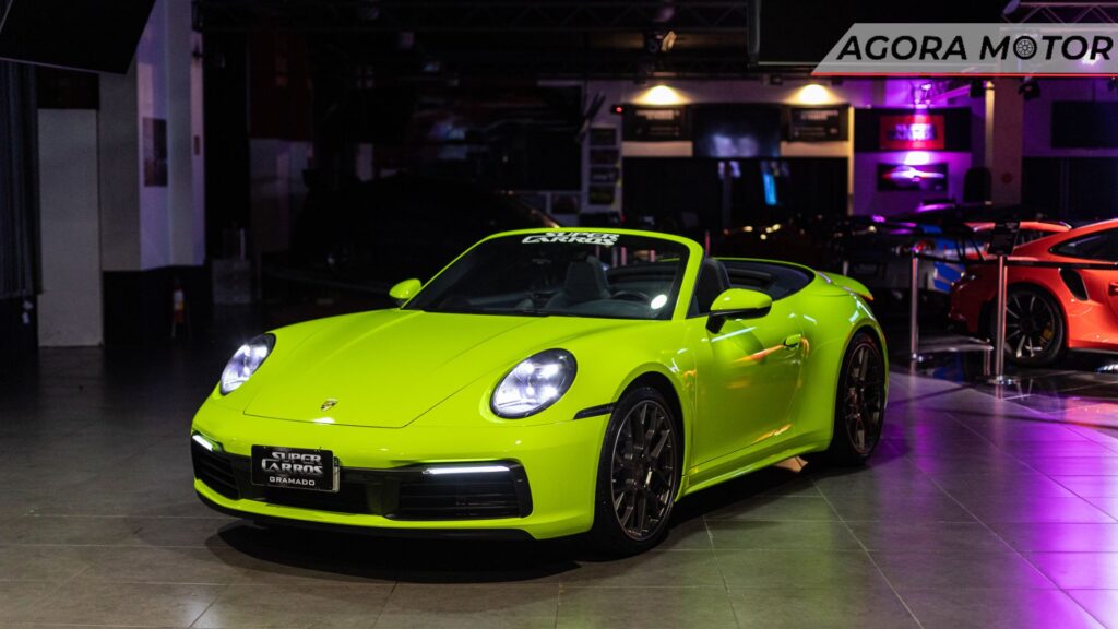 Porsche 911.