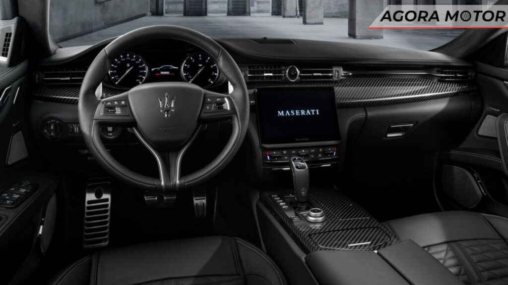 Interior de um Quattroporte 2024