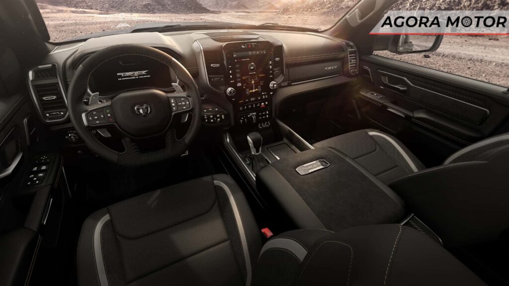 Interior da Ram 1500 TRX 6.2L Supercharged V8 - Final Edition 2024.