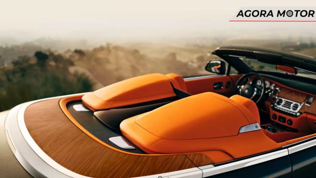 Parte interna do Rolls-Royce Dawn.