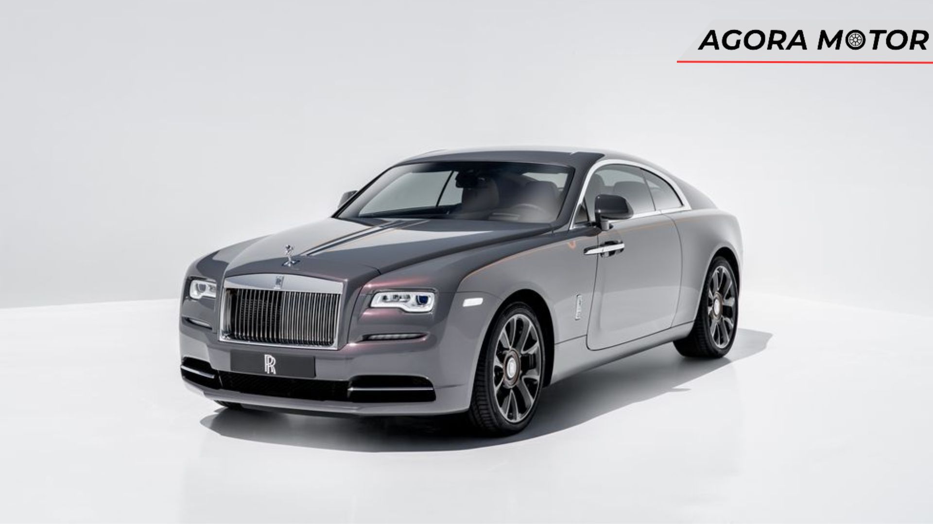 Frente do Rolls-Royce Wraith 2024.