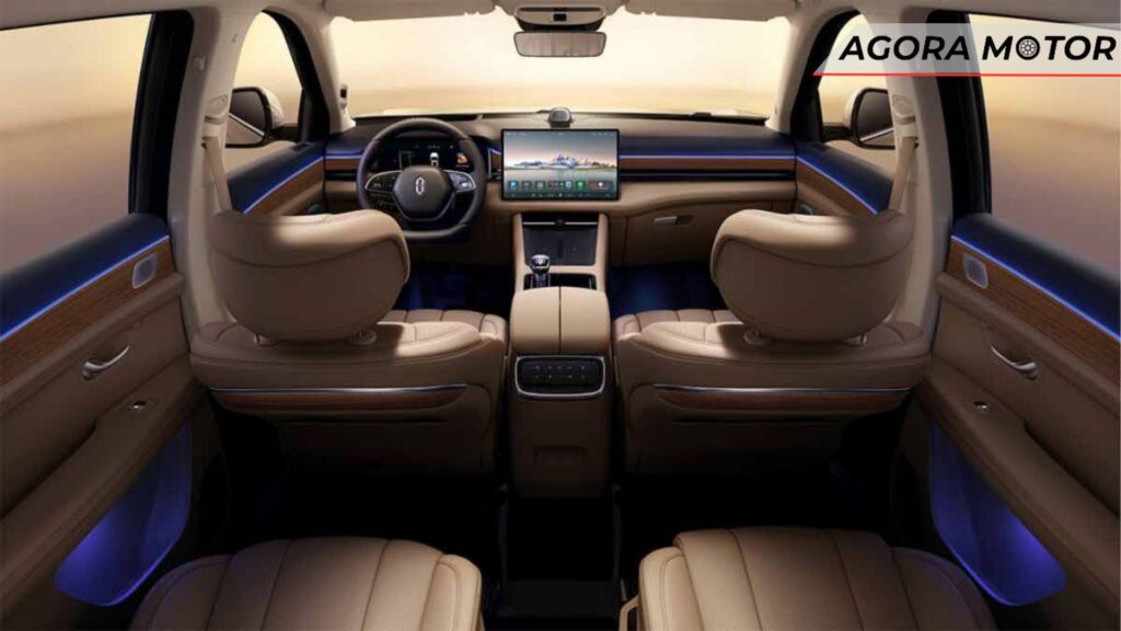 Interior do Seres M7 2024.