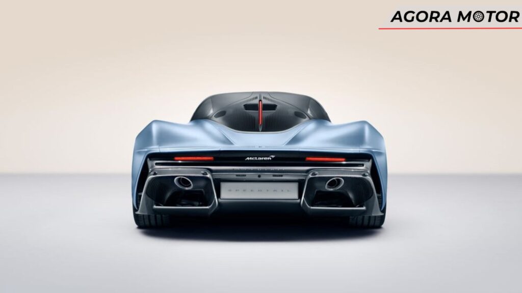 Foto traseira de uma Speedtail 2024