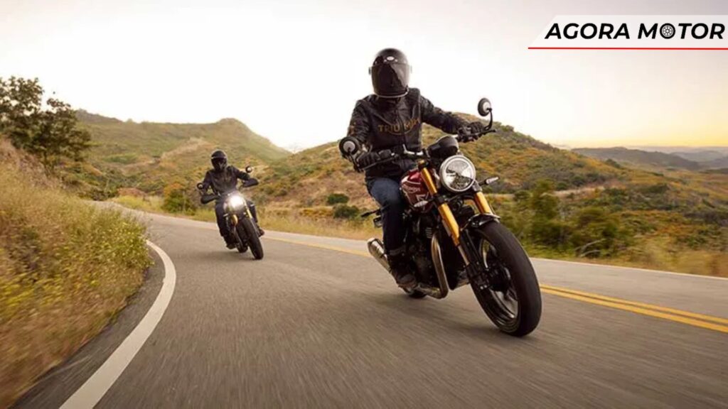 Triumph Speed 400 2024 na estrada.