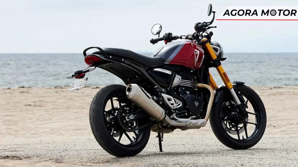 Lateral da Triumph Speed 400 2024.