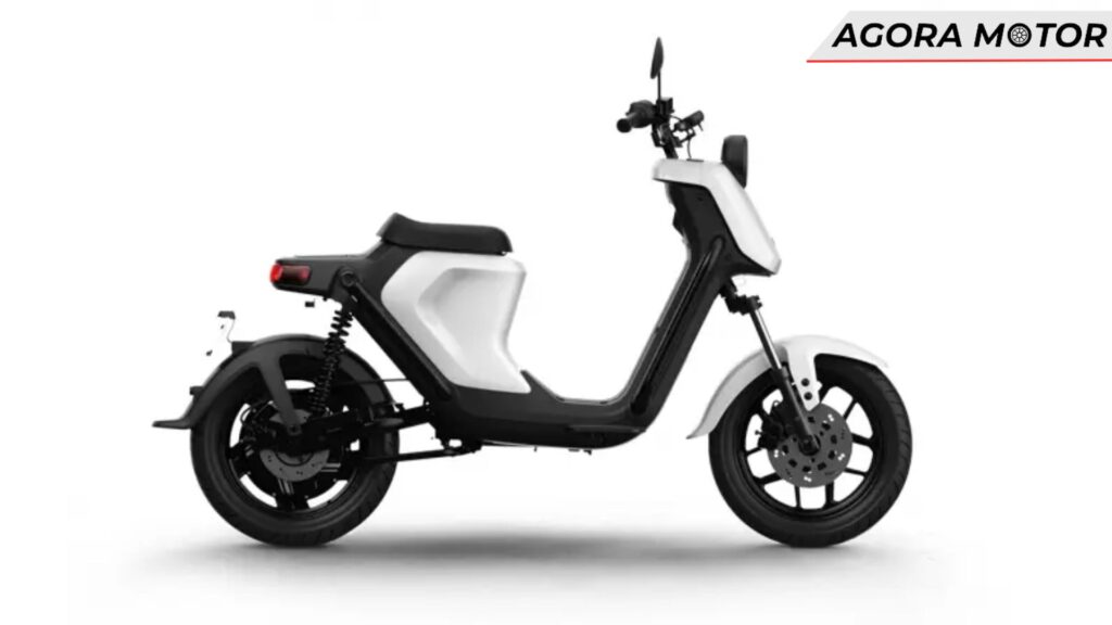 NIU UQI GT 2024 na cor branca