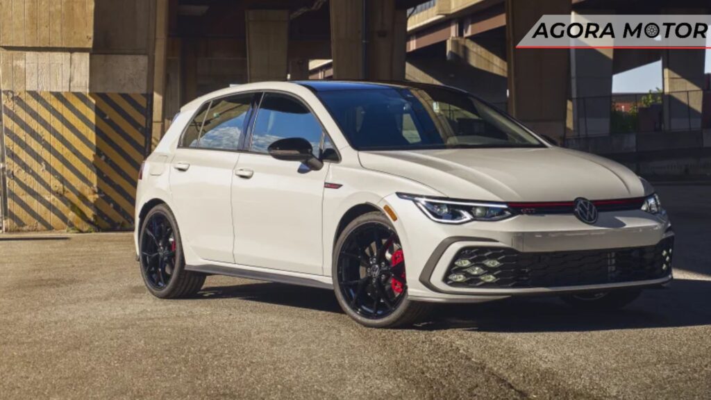 VW Golf 2024.