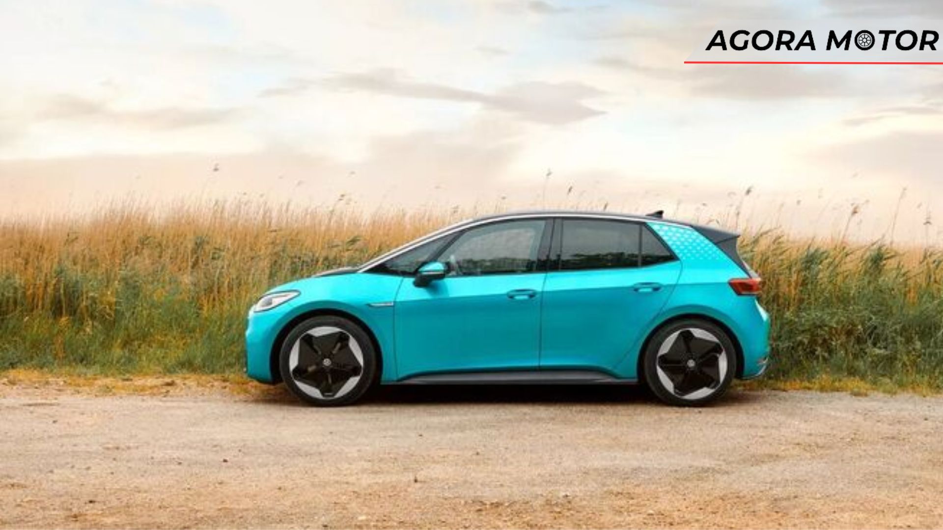 ID.3 2024 na cor azul.