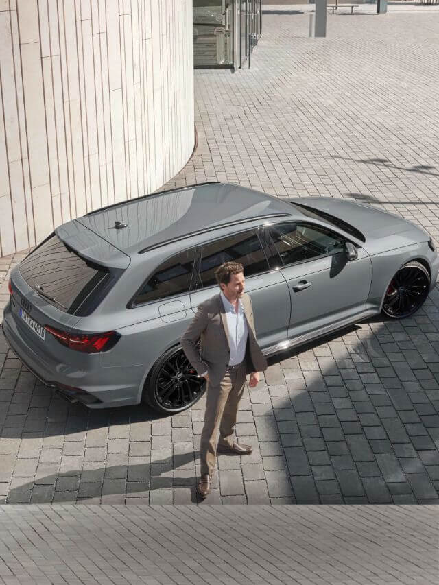 Audi RS4 2024.