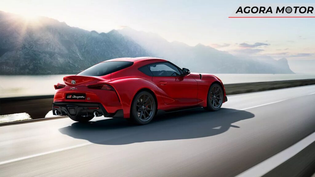 Supra 2024 vermelho em movimento