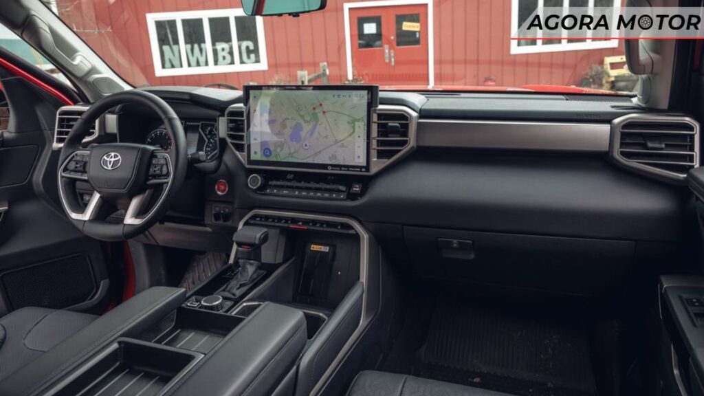 Interior de uma Tundra 2024