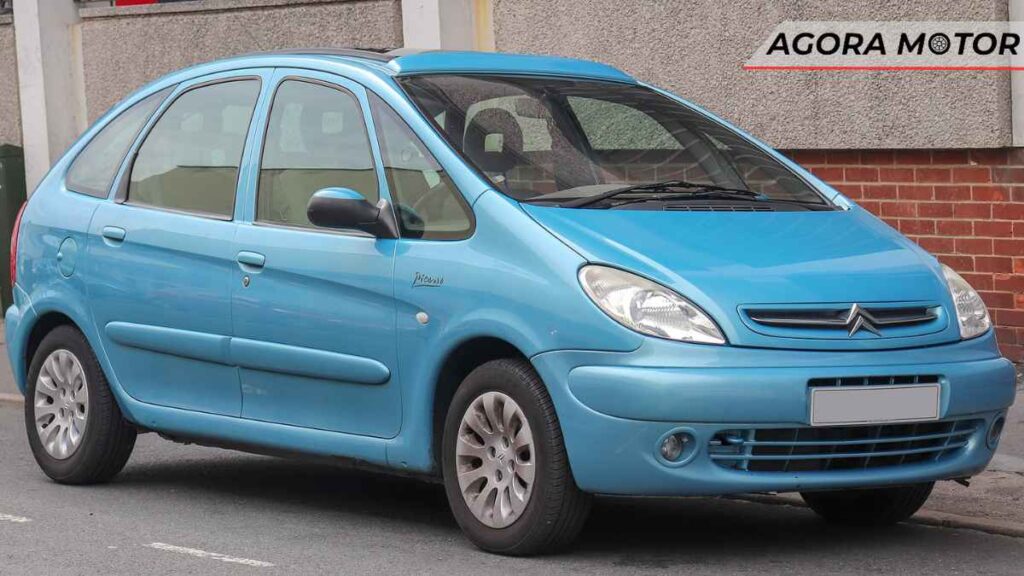 2) Citroen Picasso