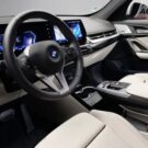 Painel da BMW iX1.