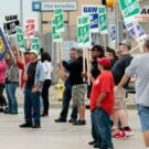 Cerca de 13 mil trabalhadores das maiores montadoras do mundo, entram em greve nos EUA!
