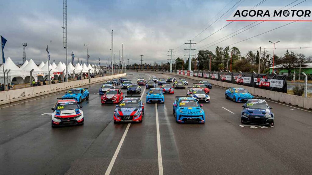 Como é a fabricação dos carros de corrida TCR?