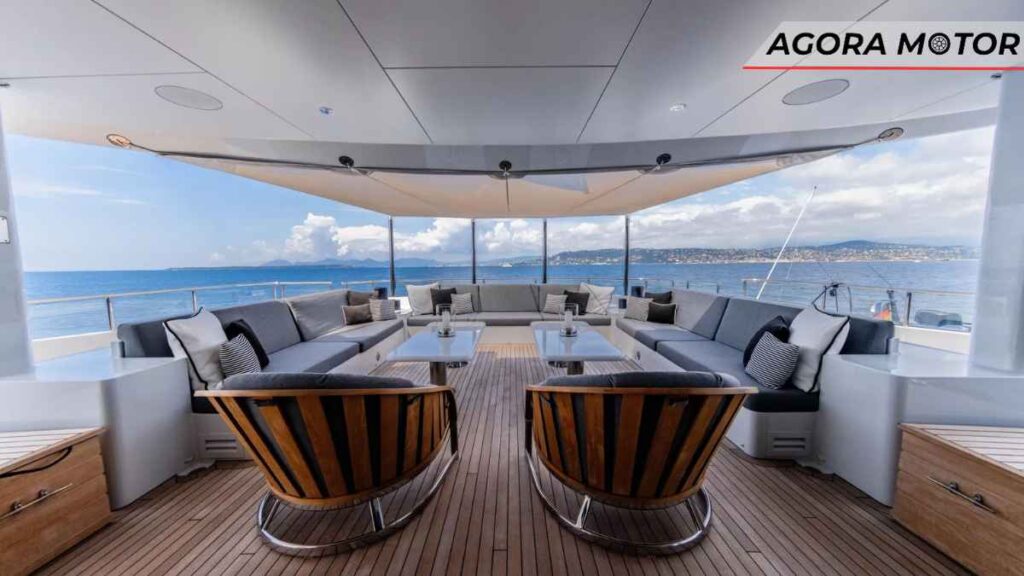 Conheça o superyacht Van Tom, um dos destaques do Monaco Yacht Show 2023!