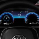 Painel renpvado do Corolla 2024.