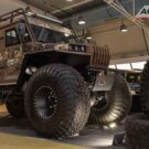 Evento reúne veículos off-road monstruosos na Rússia!