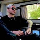 Jogador de futebol compra o carro mais caro do mundo!