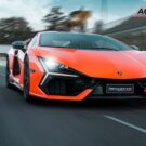Frente da Lamborghini Revuelto.