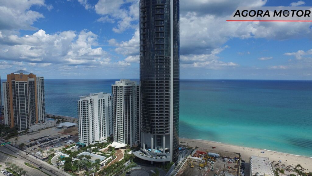 Porsche Design Towe em Miami.