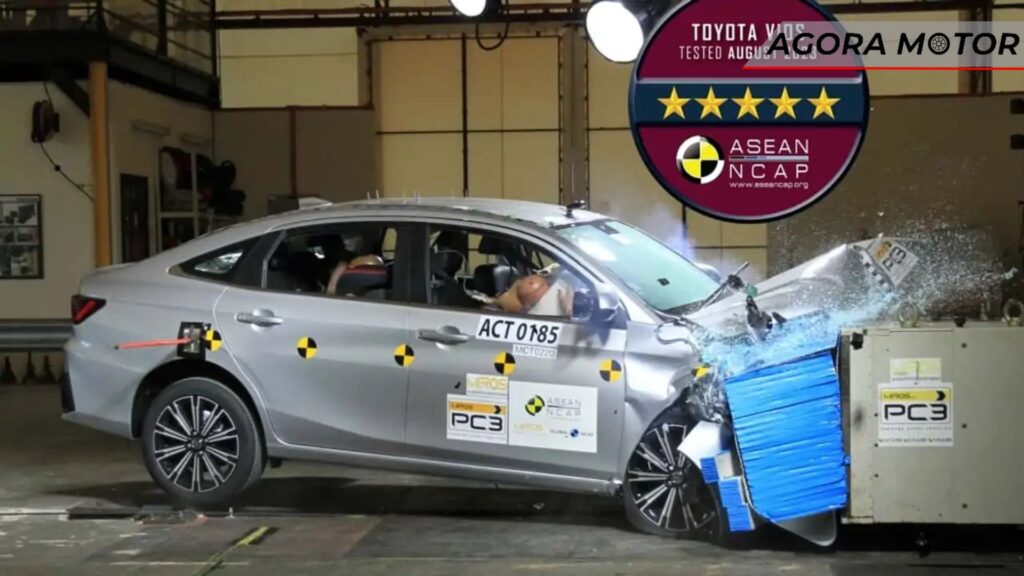 Toyota Yaris atinge nota máxima no teste Asean NCAP.