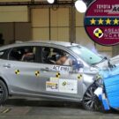 Toyota Yaris atinge nota máxima no teste Asean NCAP.