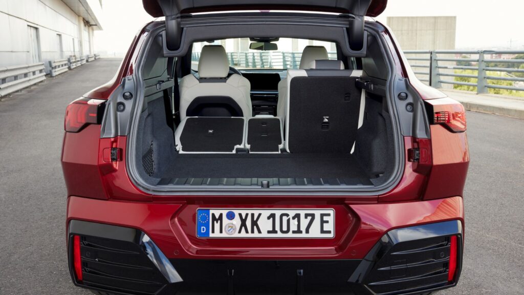 Porta-malas da BMW X2.