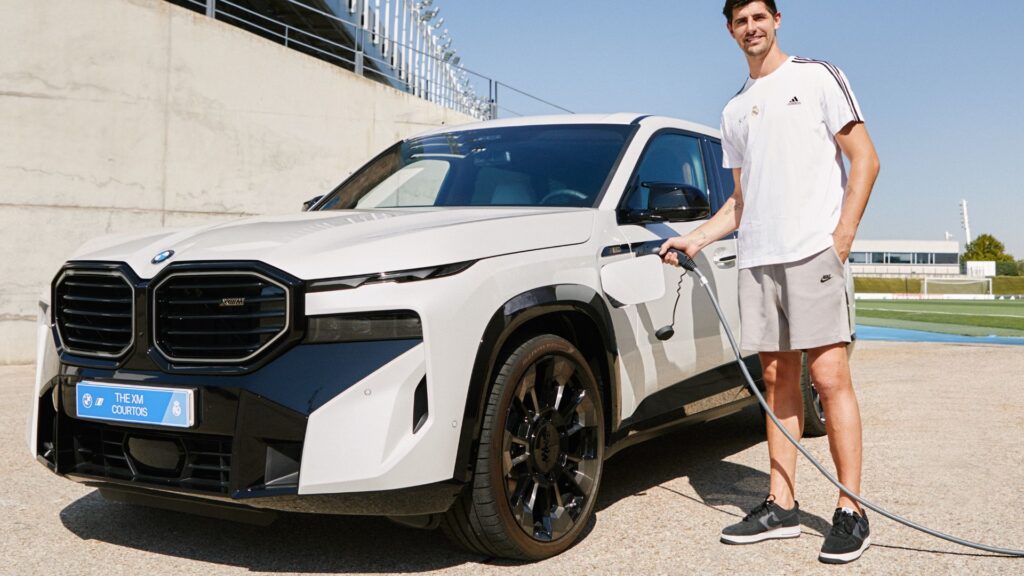 BMW XM do Courtois.